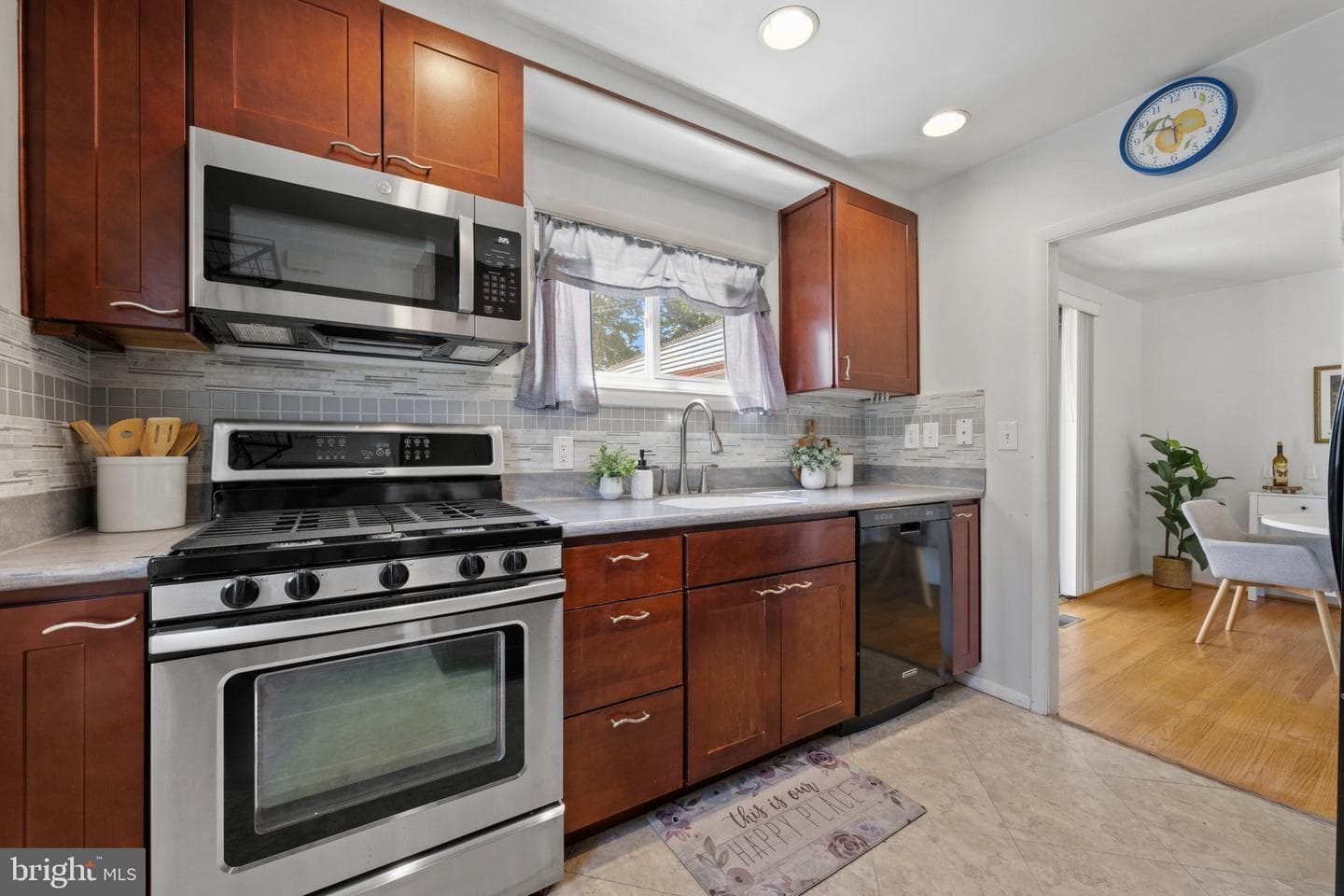 8810 Lakewood Road photo 11