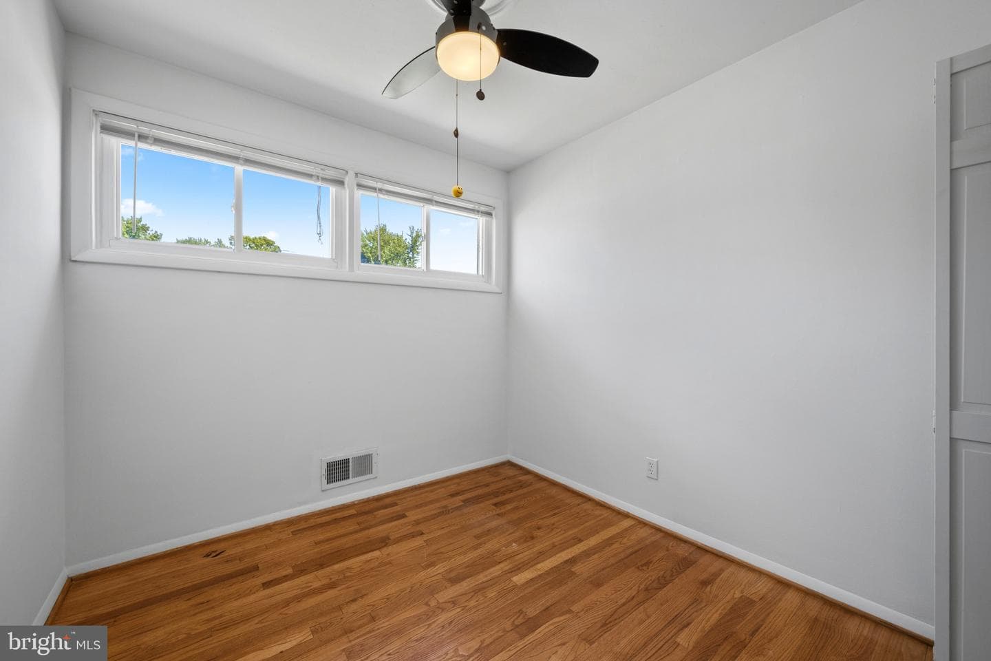 8810 Lakewood Road photo 18