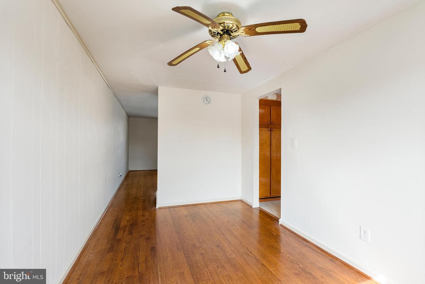 1041 Foxwood Lane photo 18