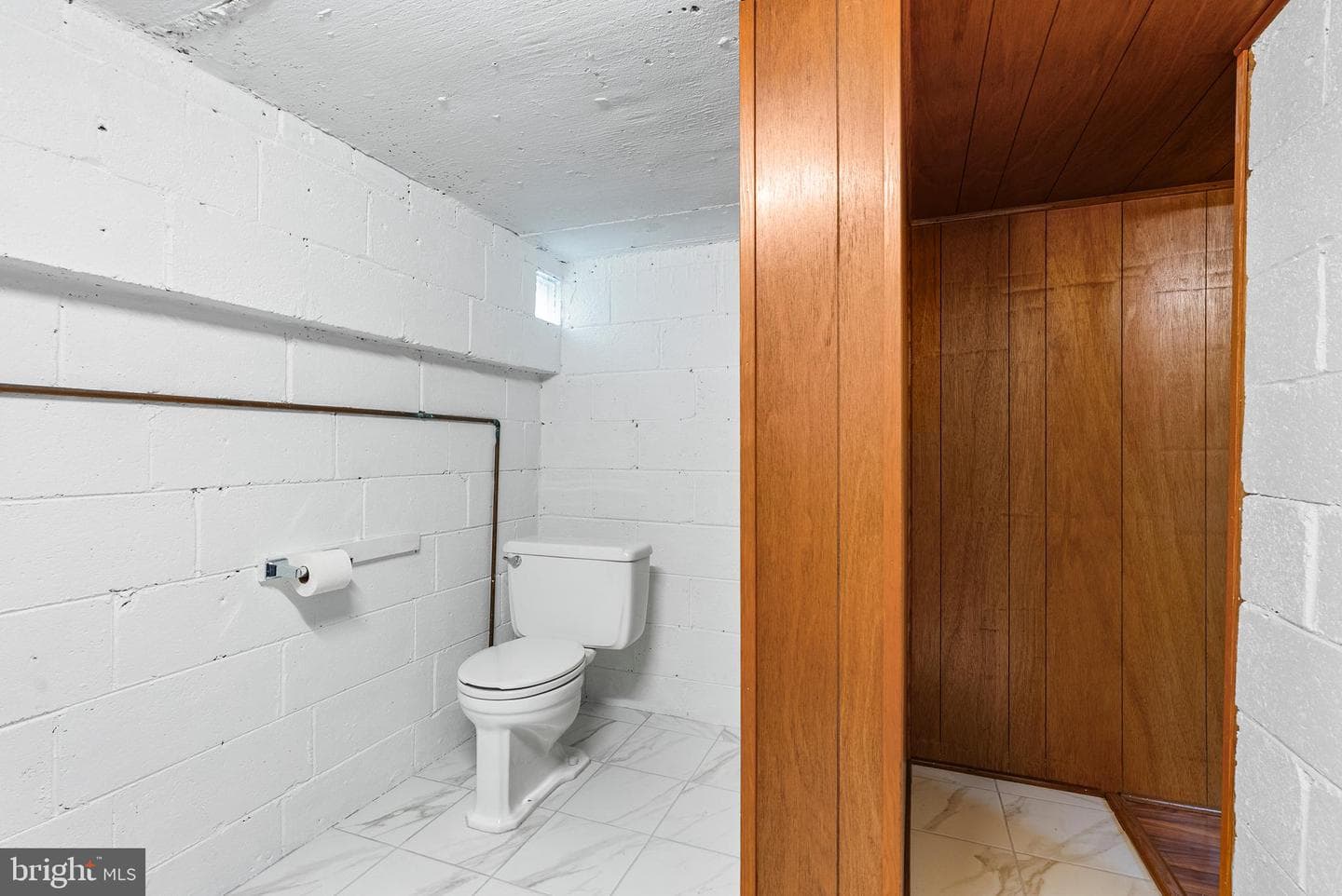 1041 Foxwood Lane photo 36