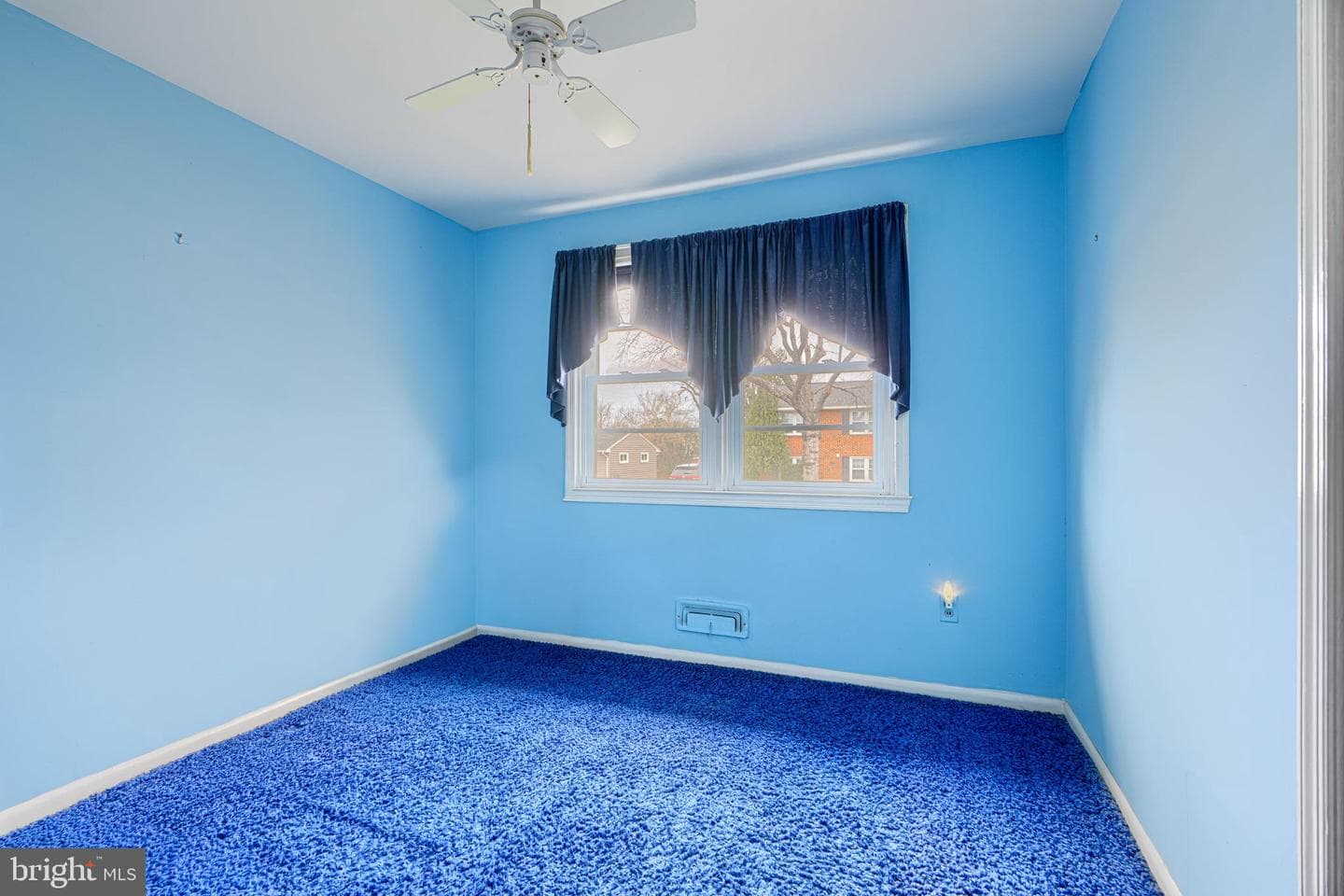 211 Rothwell Drive photo 17