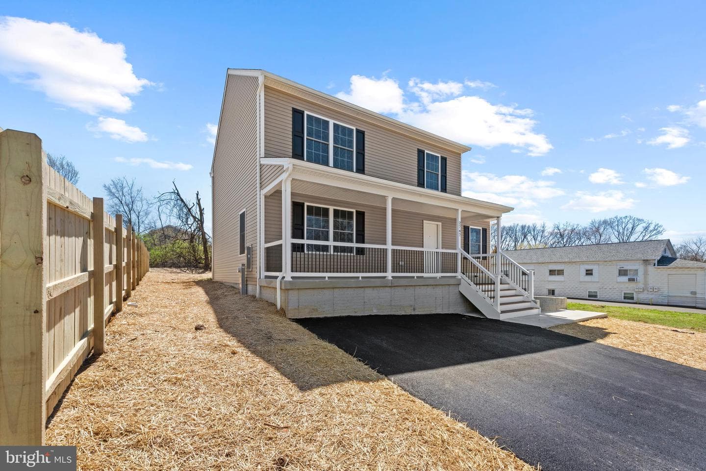 2747 Park Drive photo 2