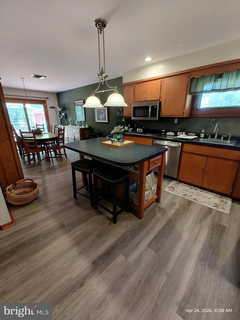 2813 Summit photo 11