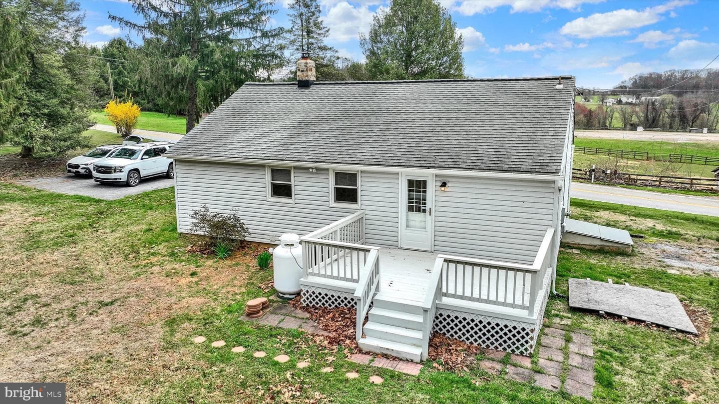 19638 Graystone Road photo 23