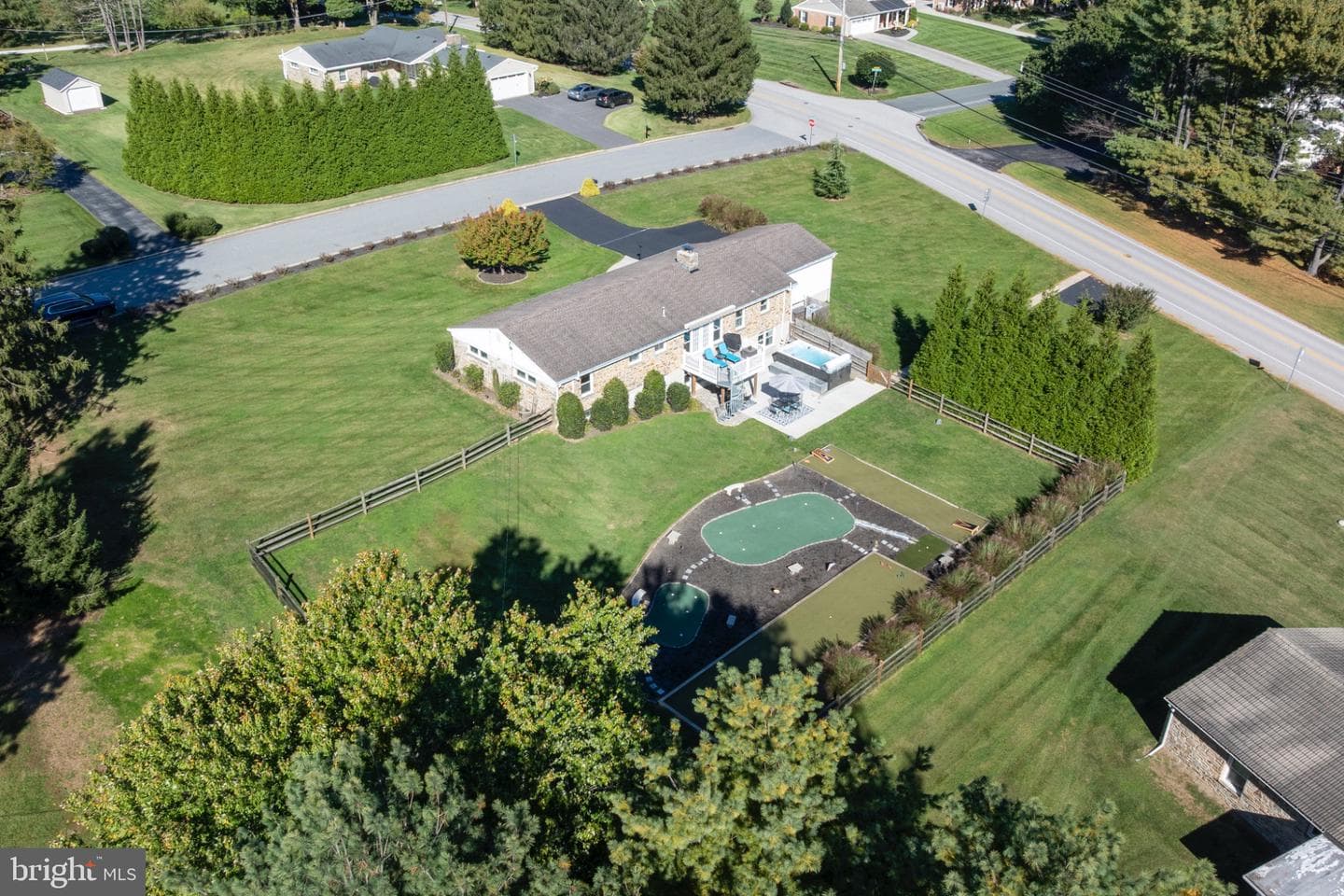 1101 Gypsy Lane W photo 46