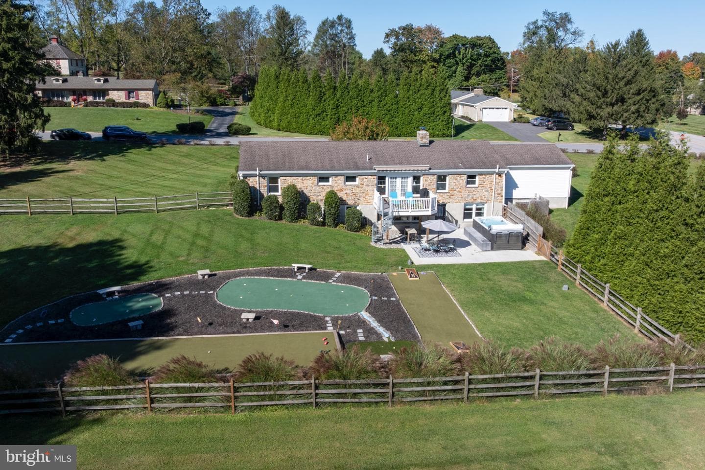 1101 Gypsy Lane W photo 48