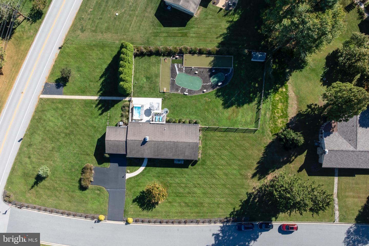 1101 Gypsy Lane W photo 6
