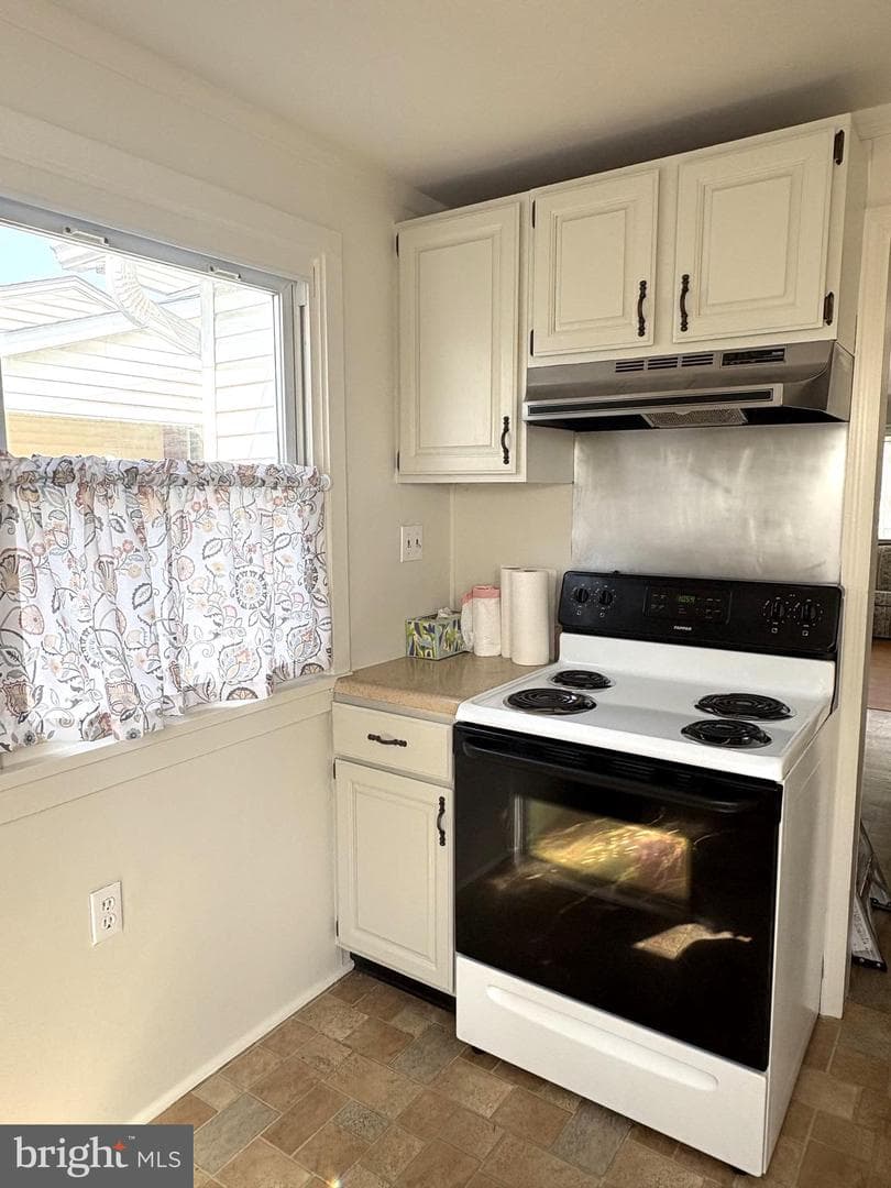 115 Compass Road photo 10