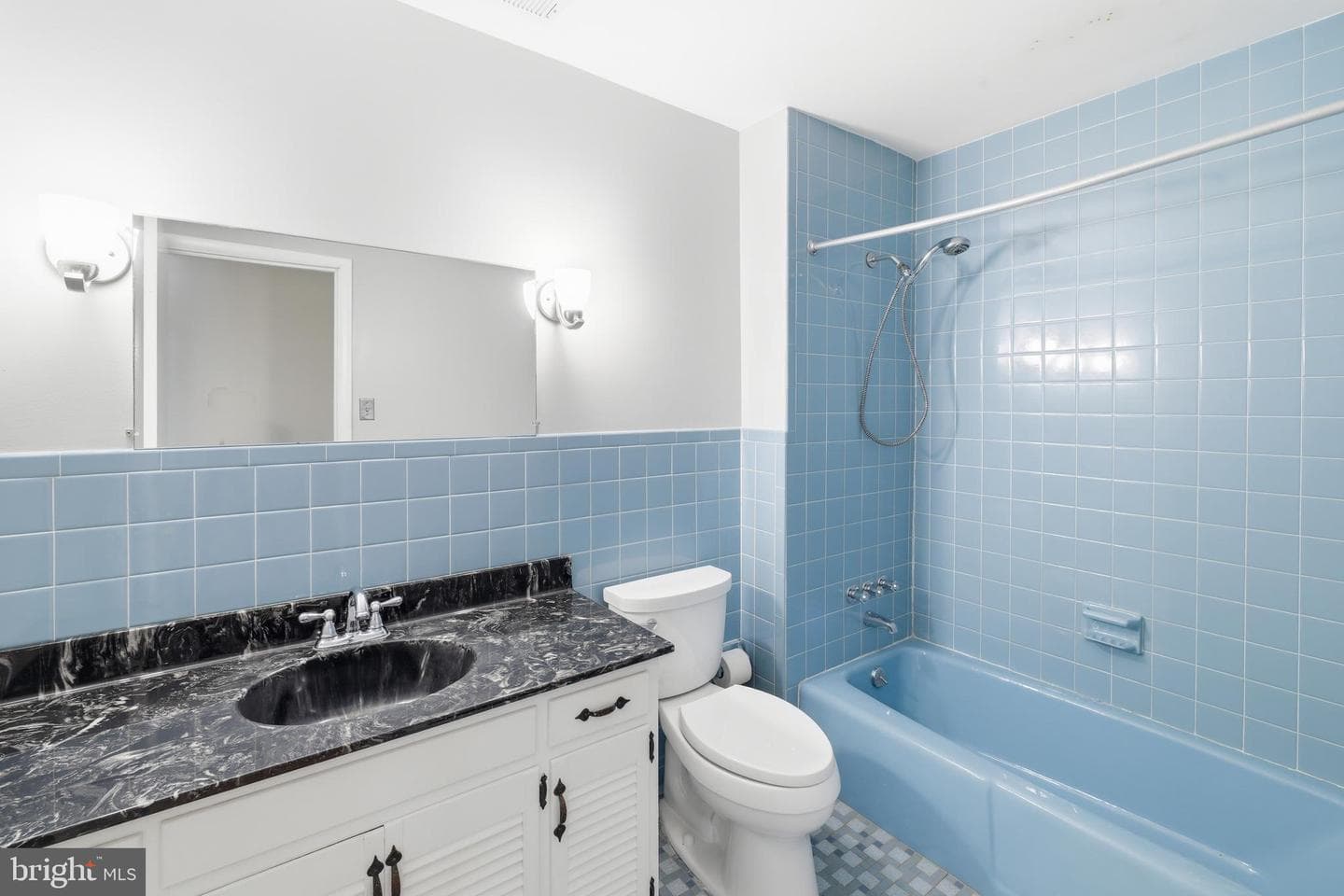 2201 Knox Avenue photo 20