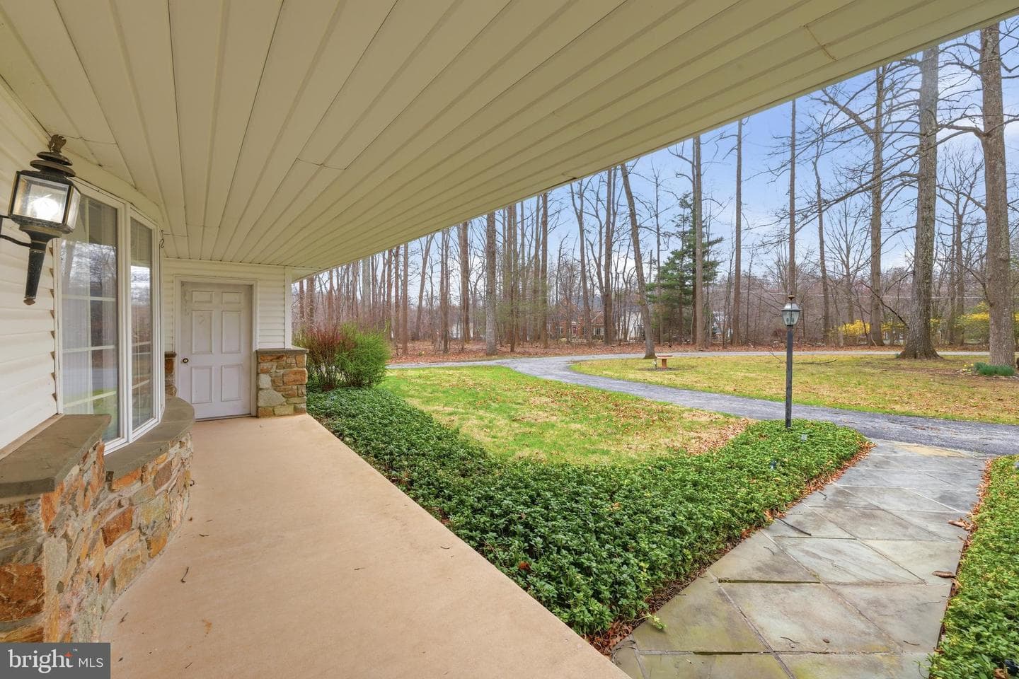 2201 Knox Avenue photo 46