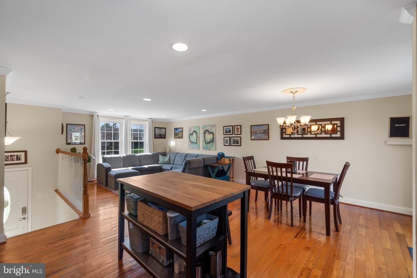 9469 Seven Courts Drive photo 8