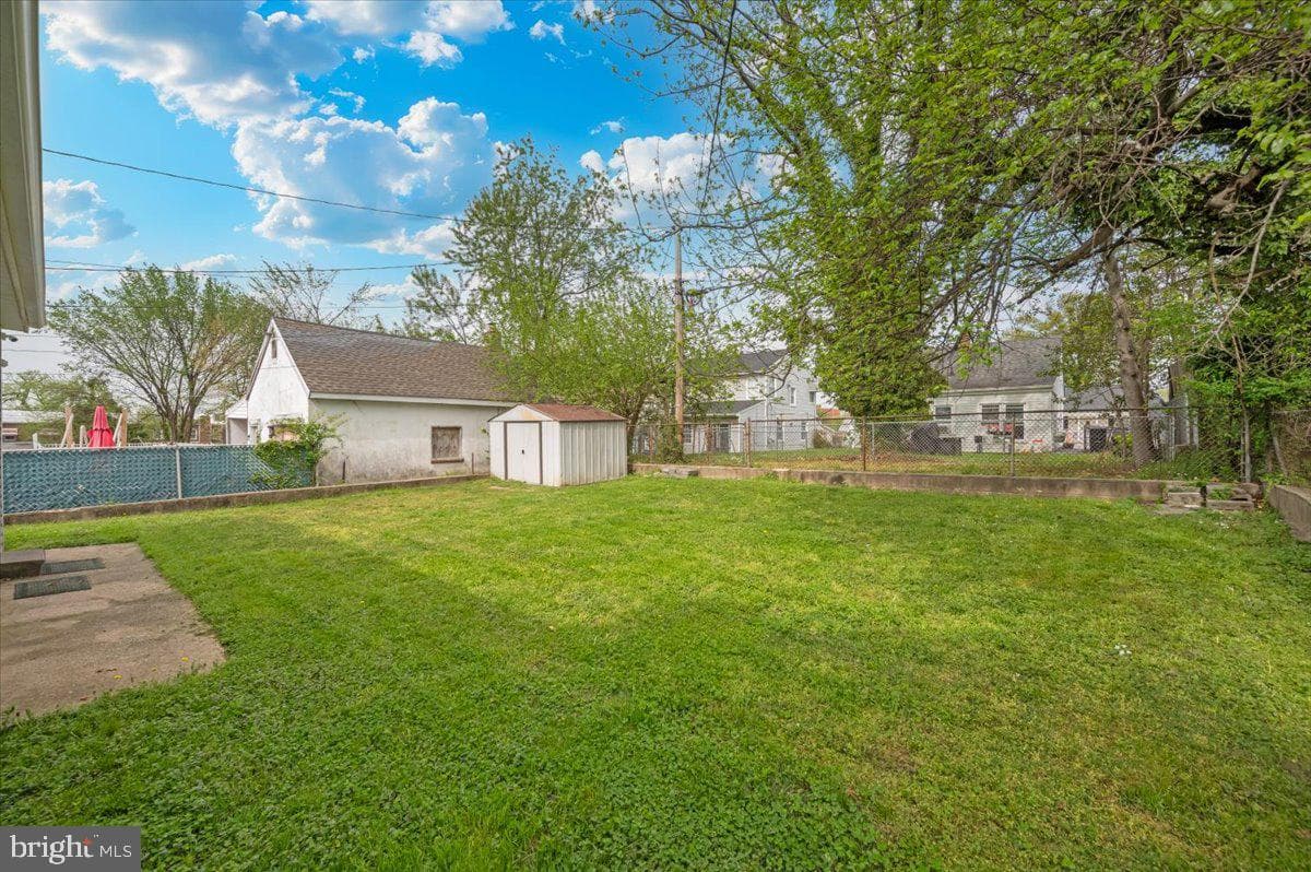 1910 Tyler Road photo 48