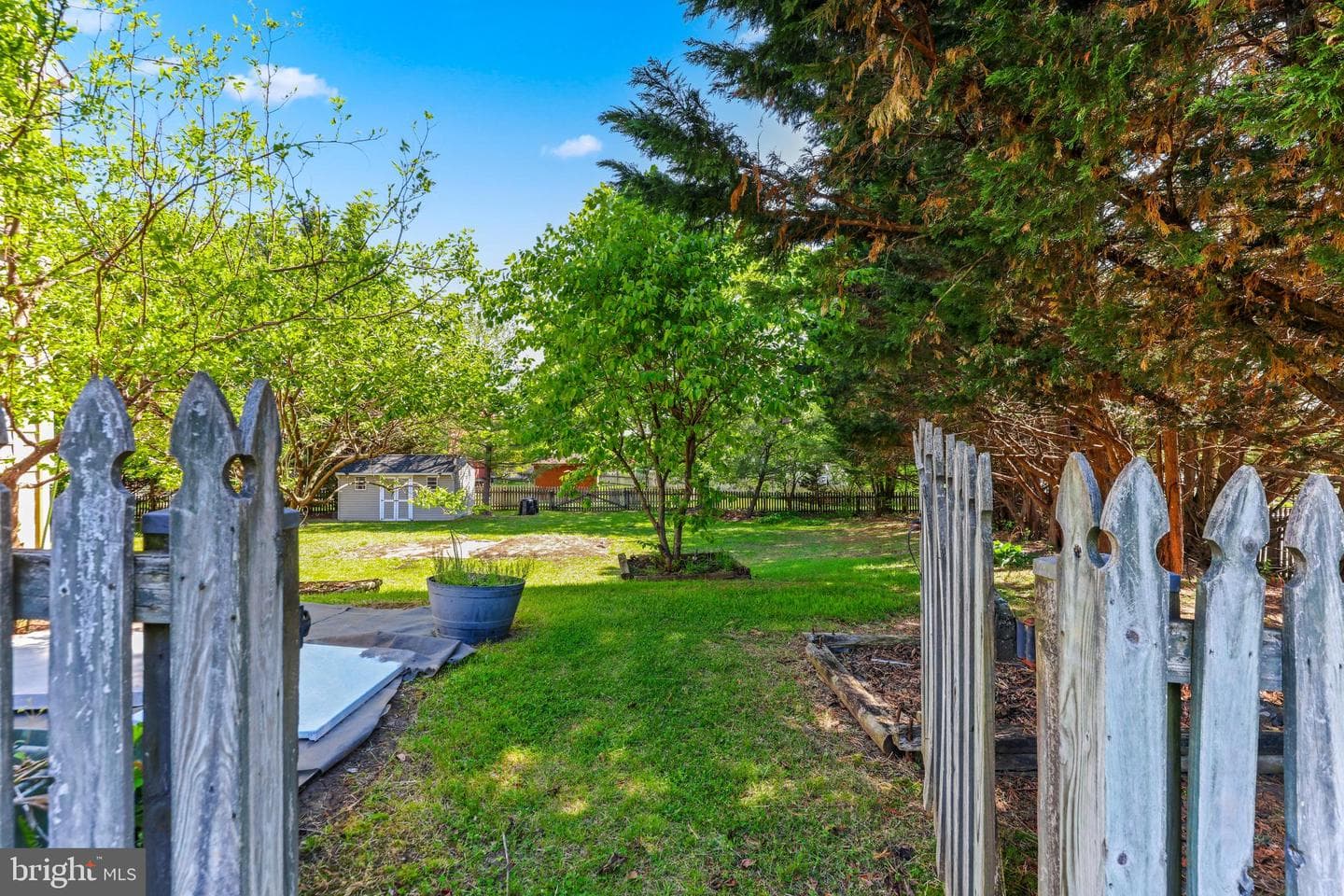 9001 Hines Road photo 46