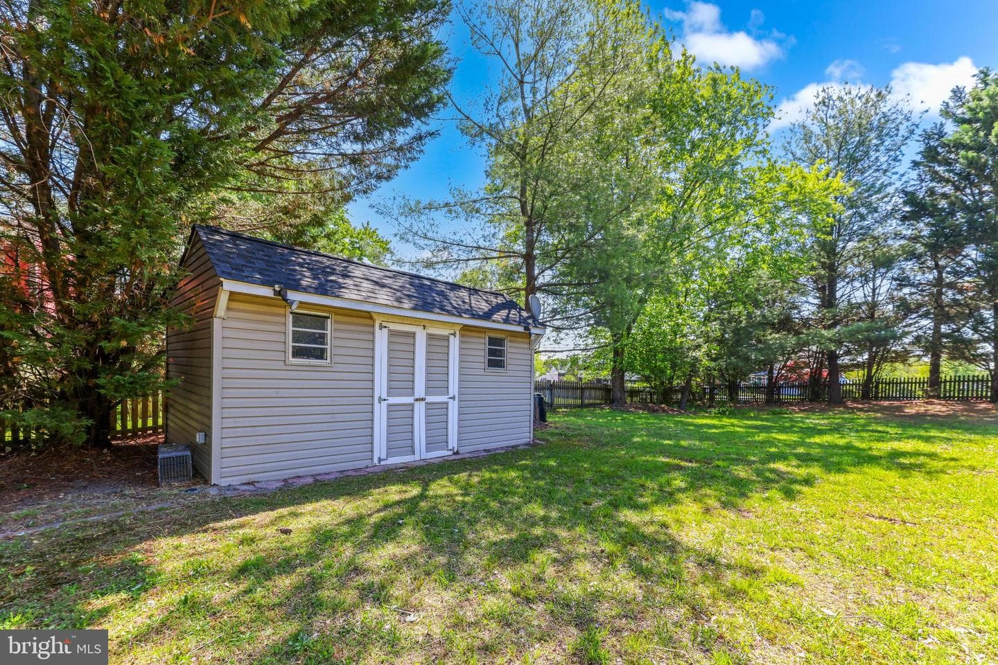 9001 Hines Road photo 49
