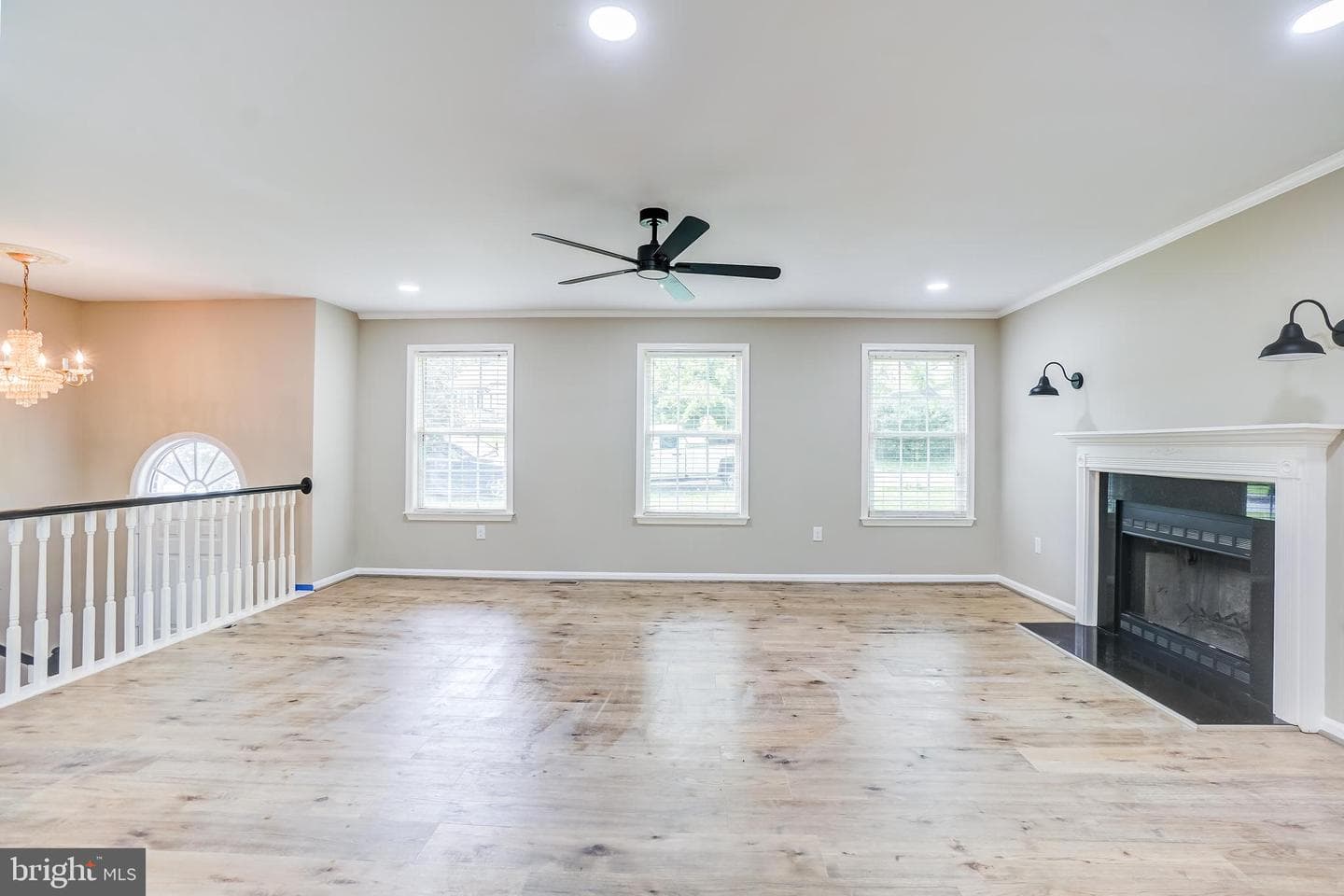 8813 Orchard Road photo 4