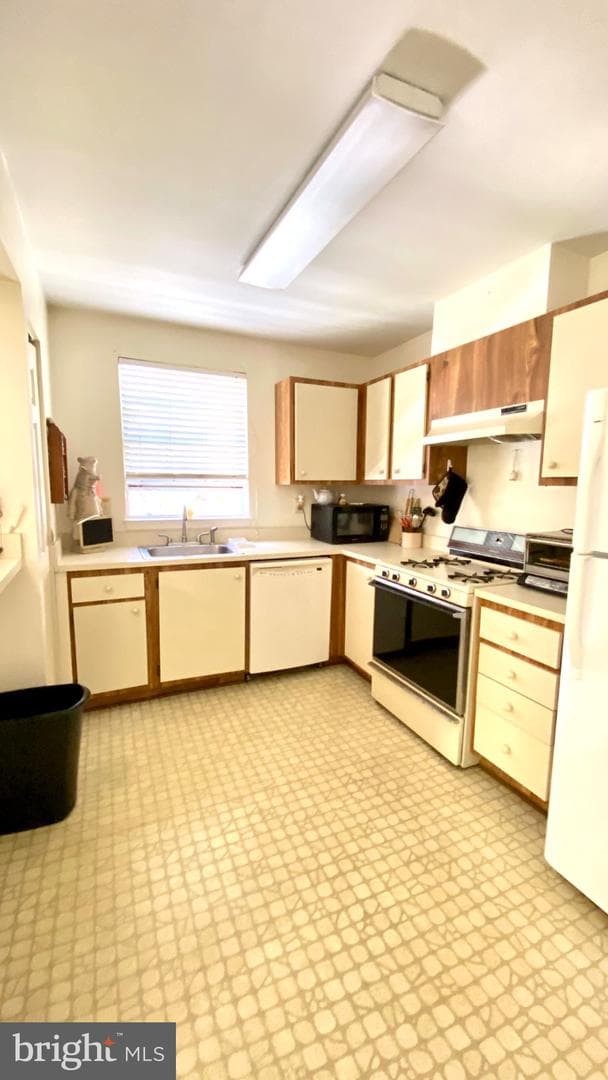 2 Spring Glen Court photo 5