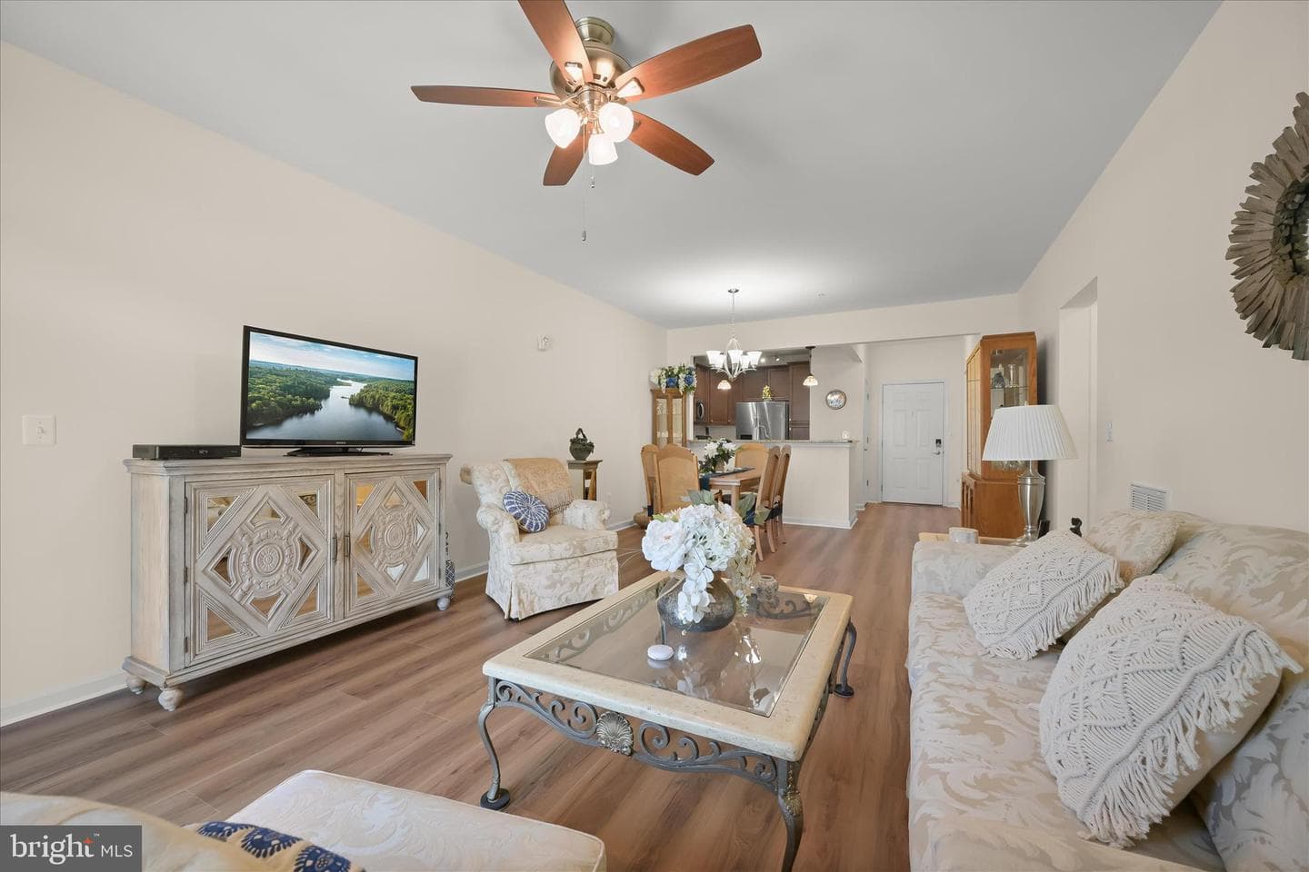 605 Quarry View Court #301 photo 19