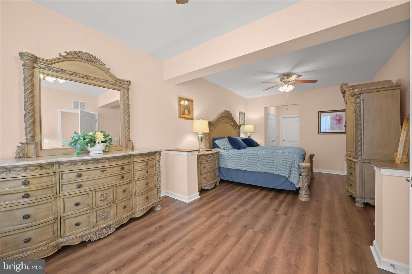 605 Quarry View Court #301 photo 20