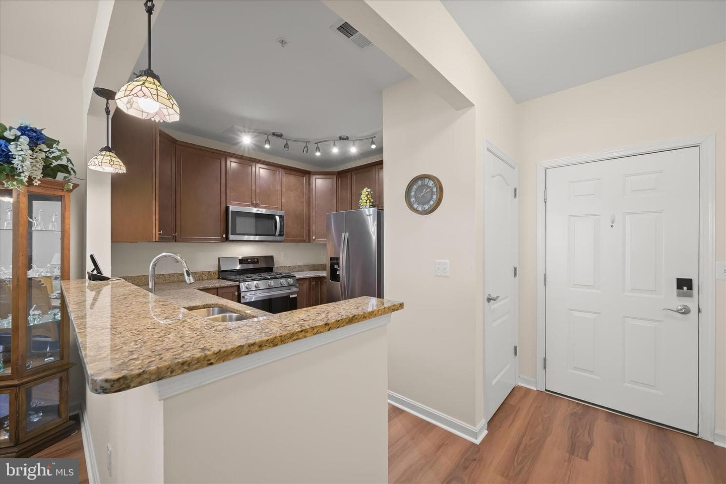 605 Quarry View Court #301 photo 9