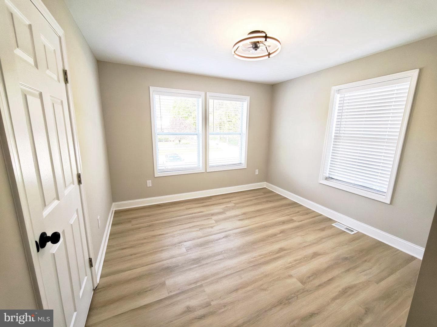 19 N Ritters Lane photo 26