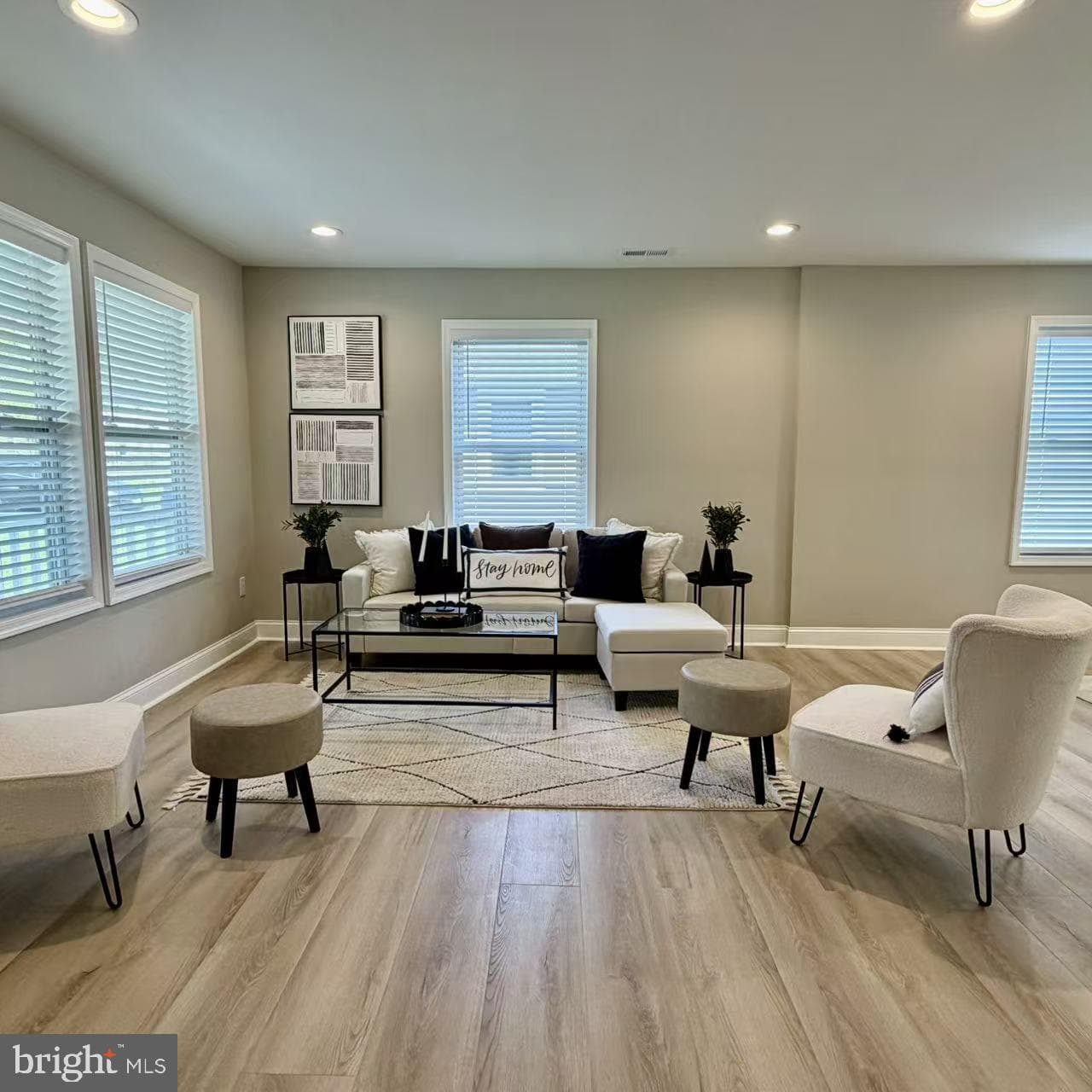 19 N Ritters Lane photo 5