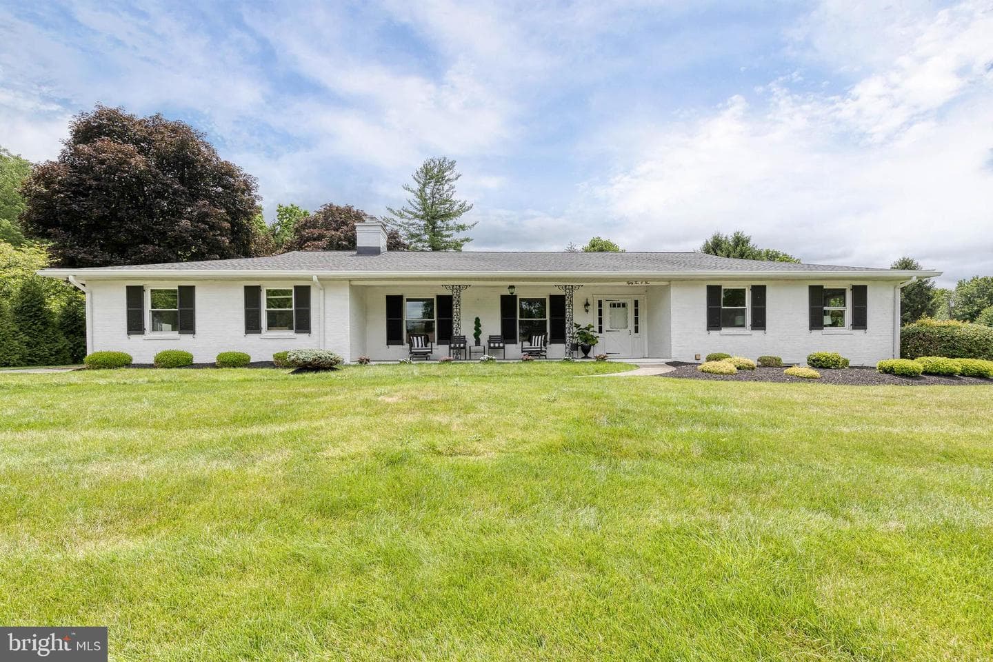 8205 Tally Ho Road photo 3