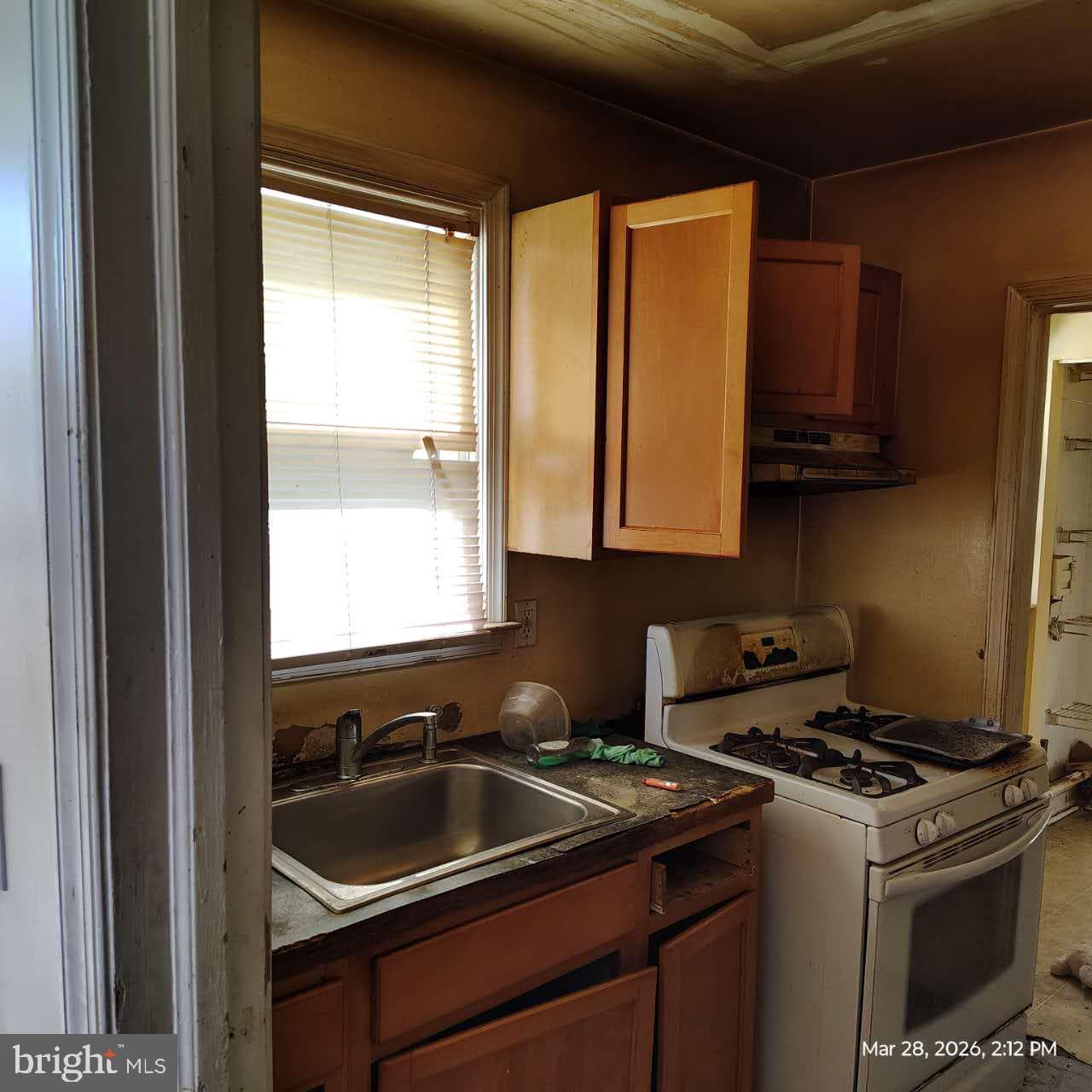 8720 Old Harford photo 21
