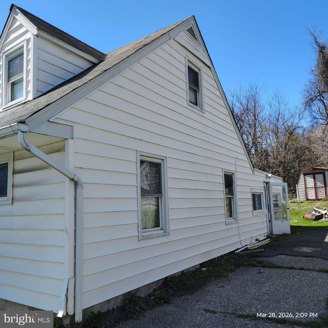 8720 Old Harford photo 33