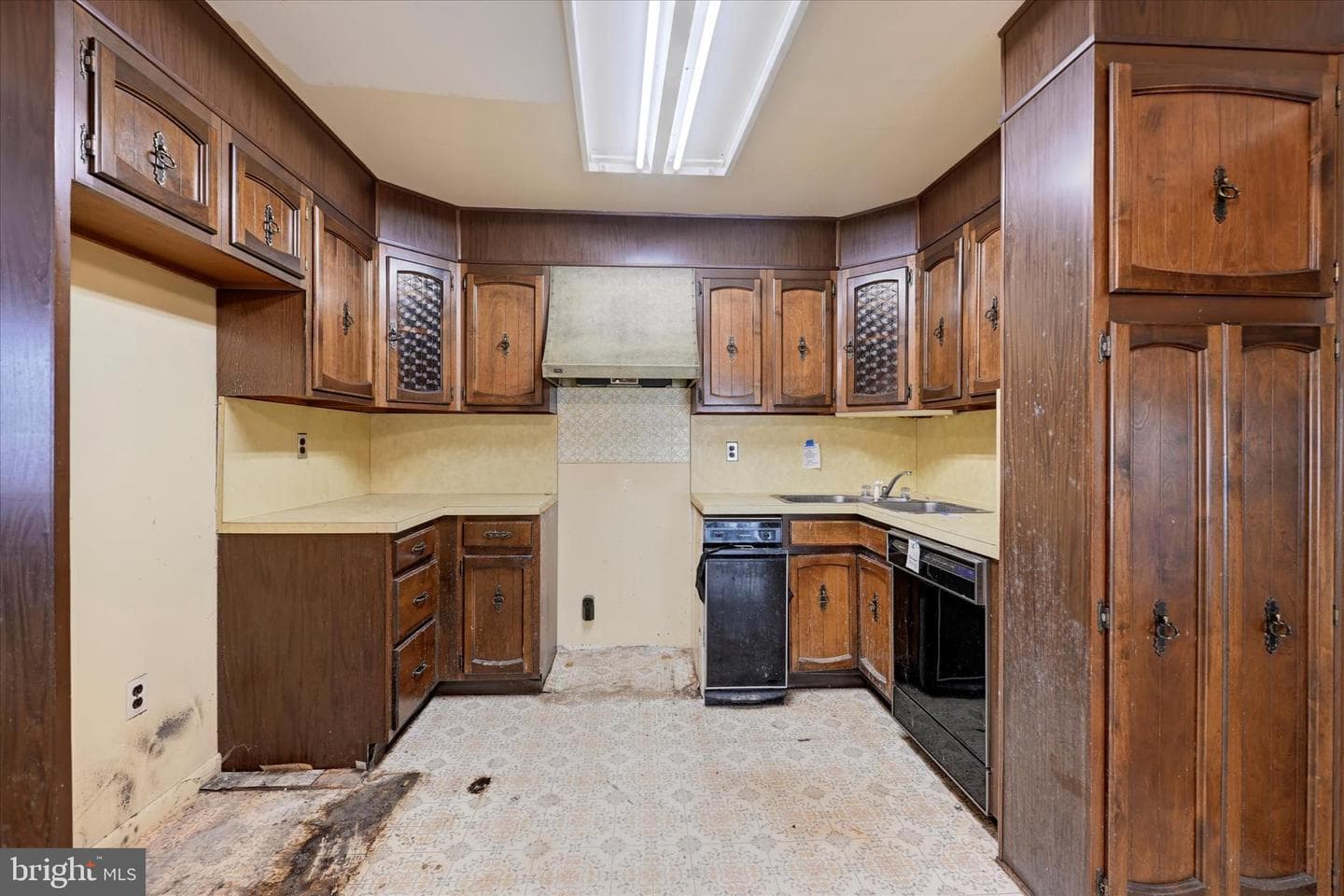 4302 Manorwood Drive photo 8