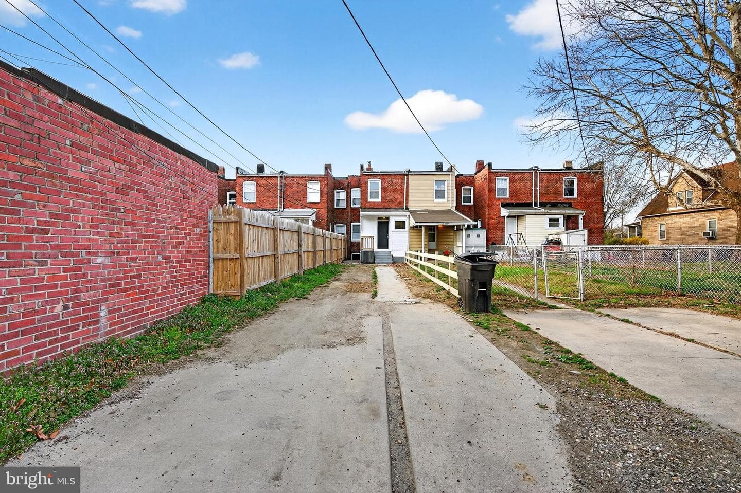 7014 Belclare Road photo 32