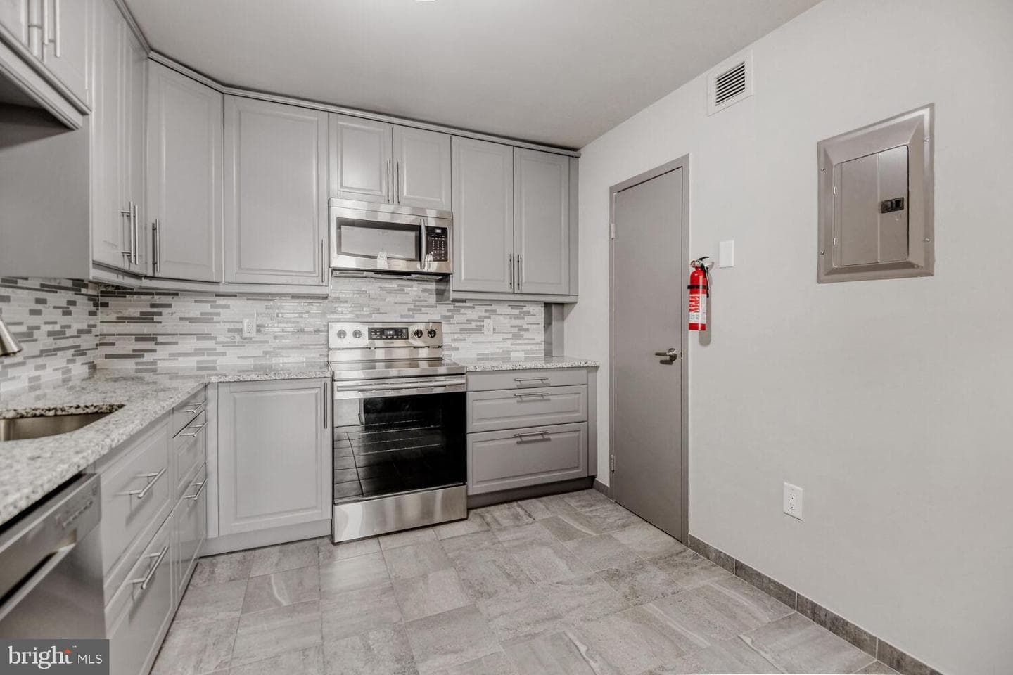 205 E Joppa Road #408 photo 8