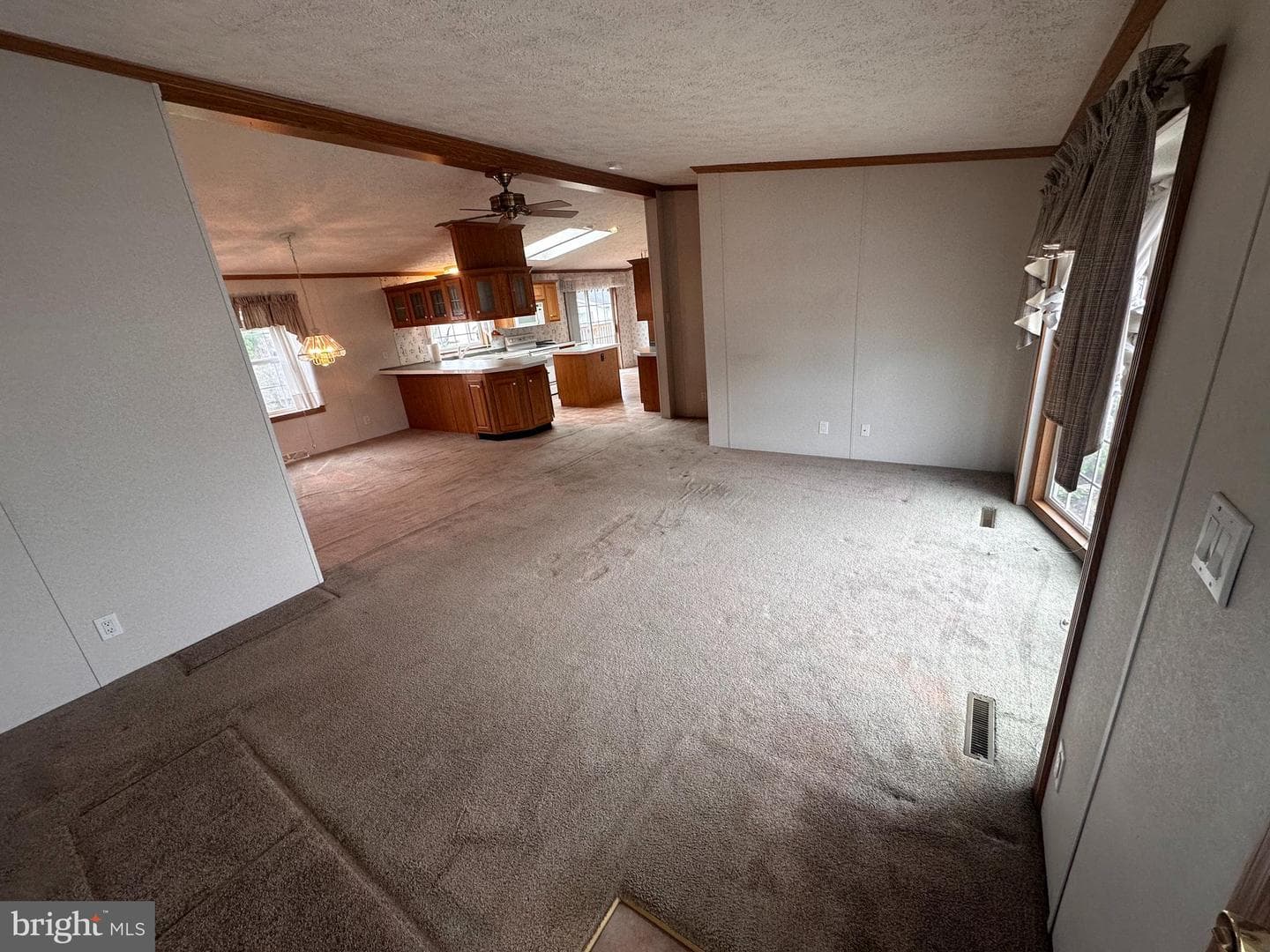 3203 Honeysuckle Lane photo 10