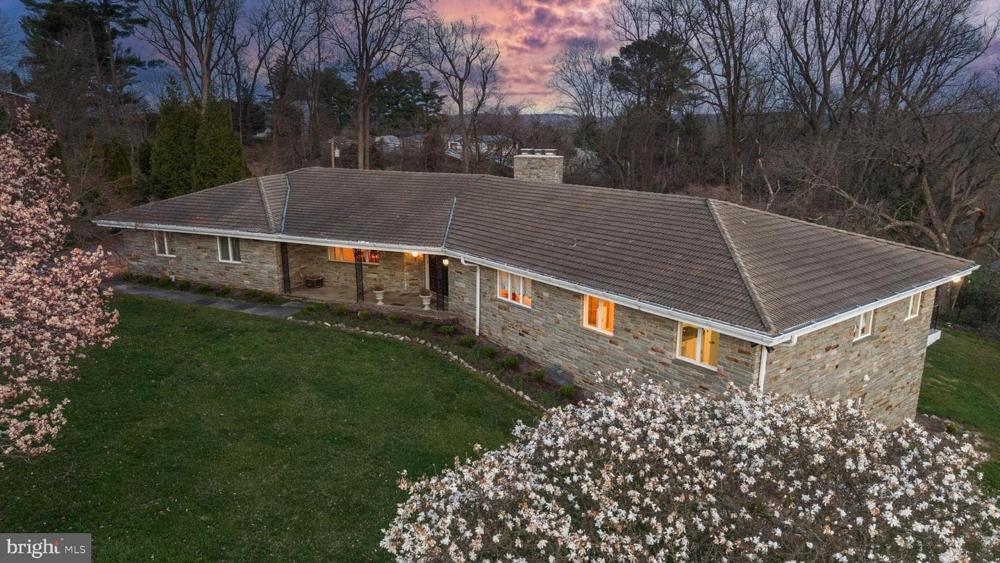 5 Lochview Court photo 20