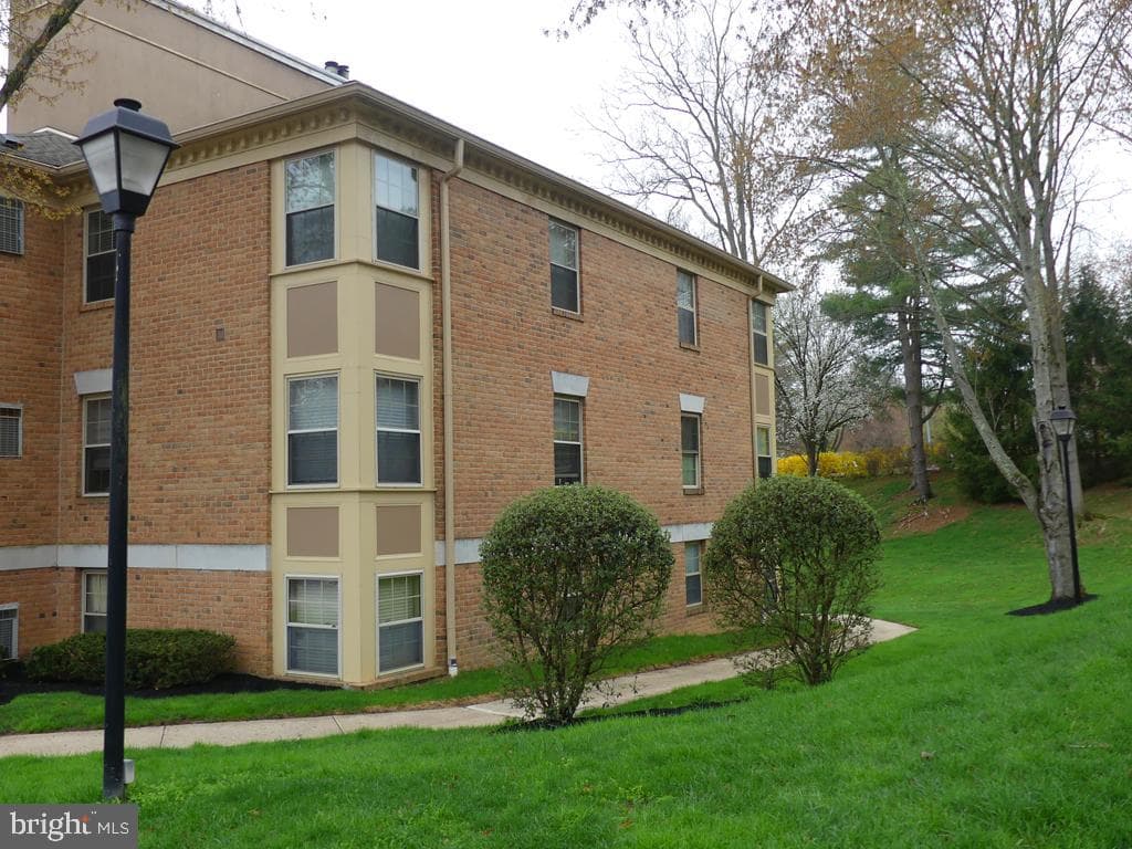 14206 Dove Creek Way #103 photo 26