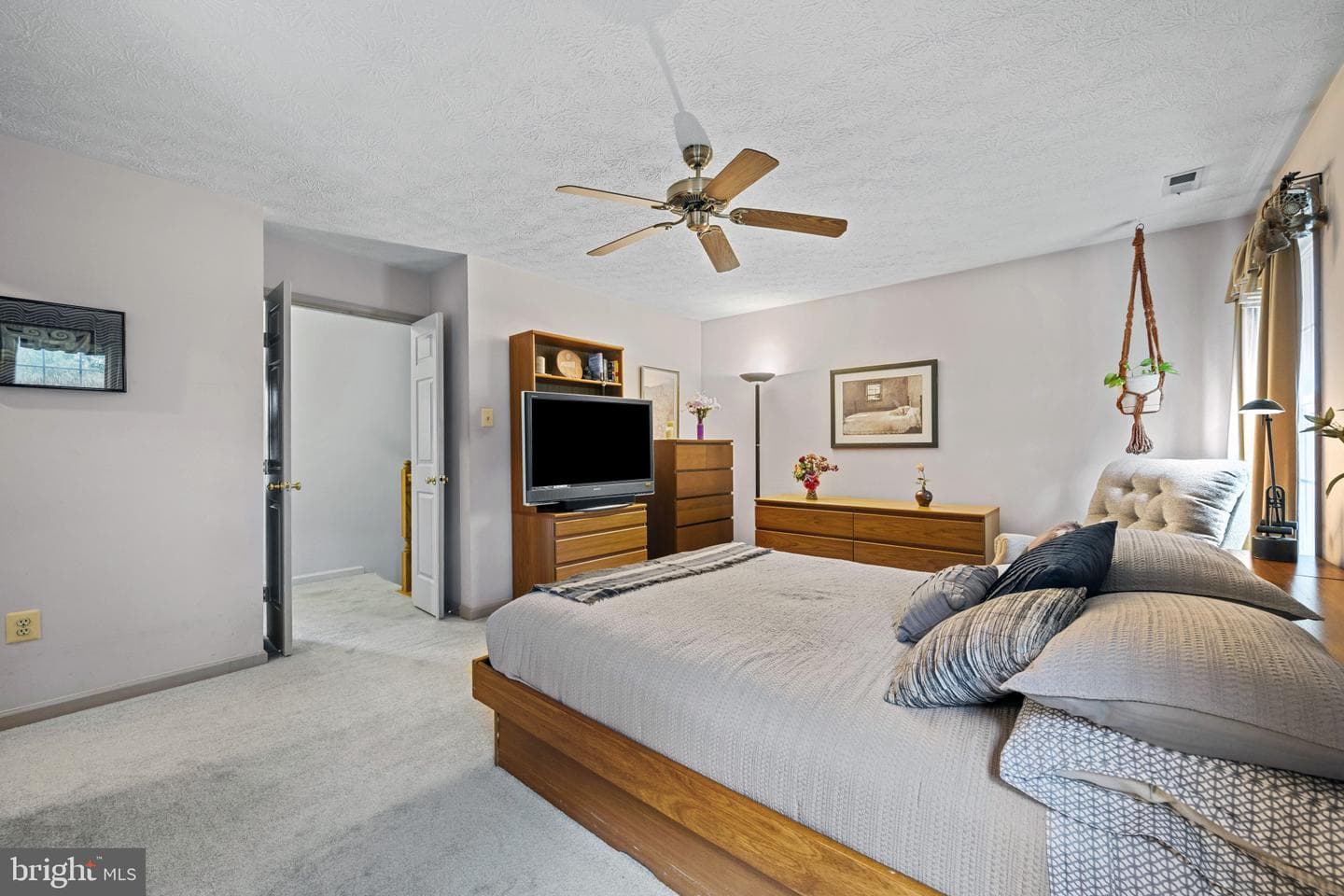 5 Wincrest Court photo 21