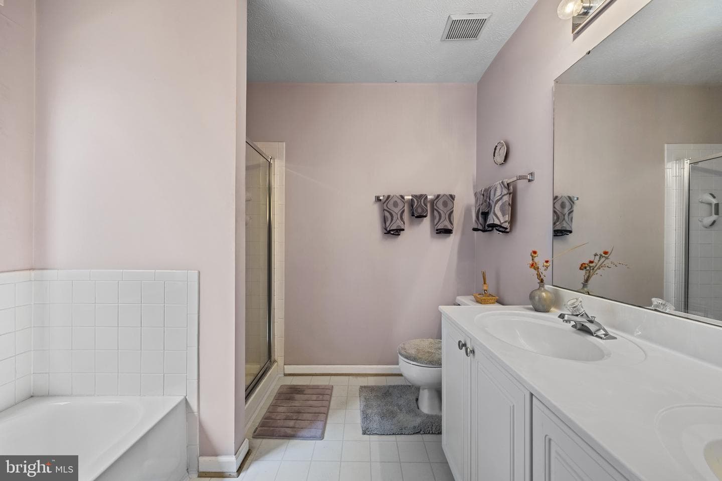 5 Wincrest Court photo 23