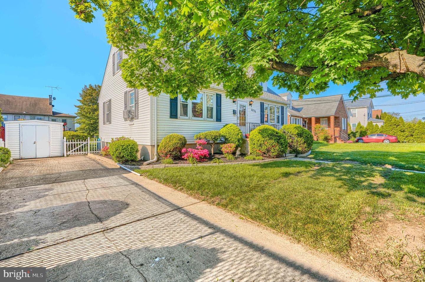 6735 Oak Avenue photo 4