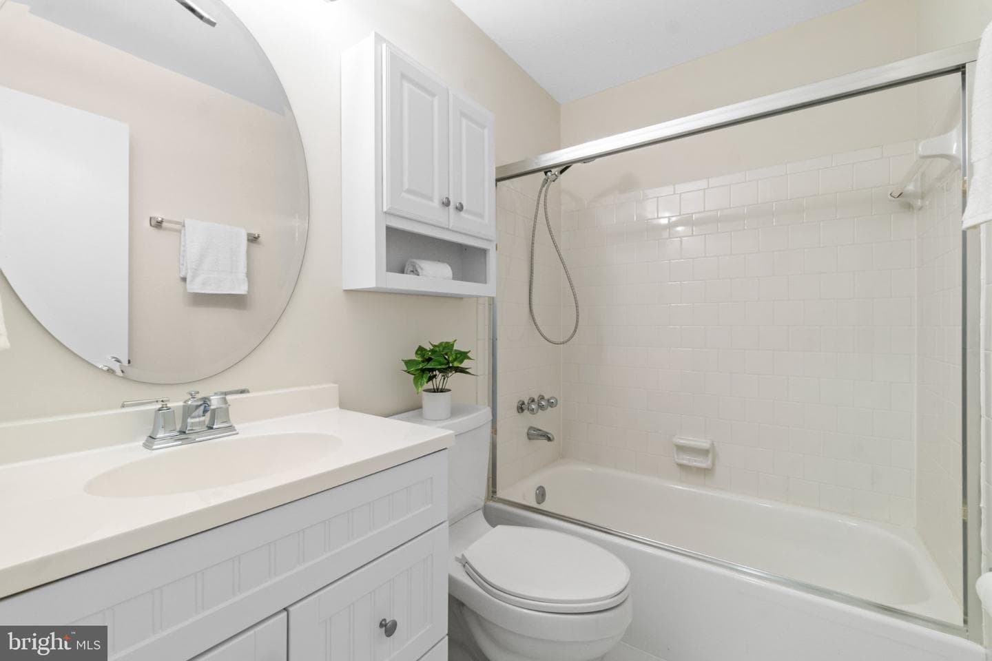 1200 Alexander Avenue photo 15