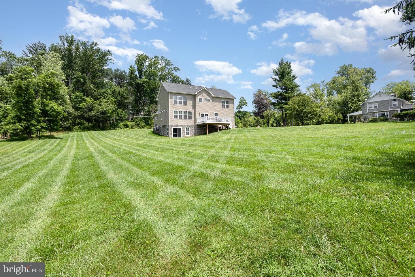 1311 Corbett Road photo 2