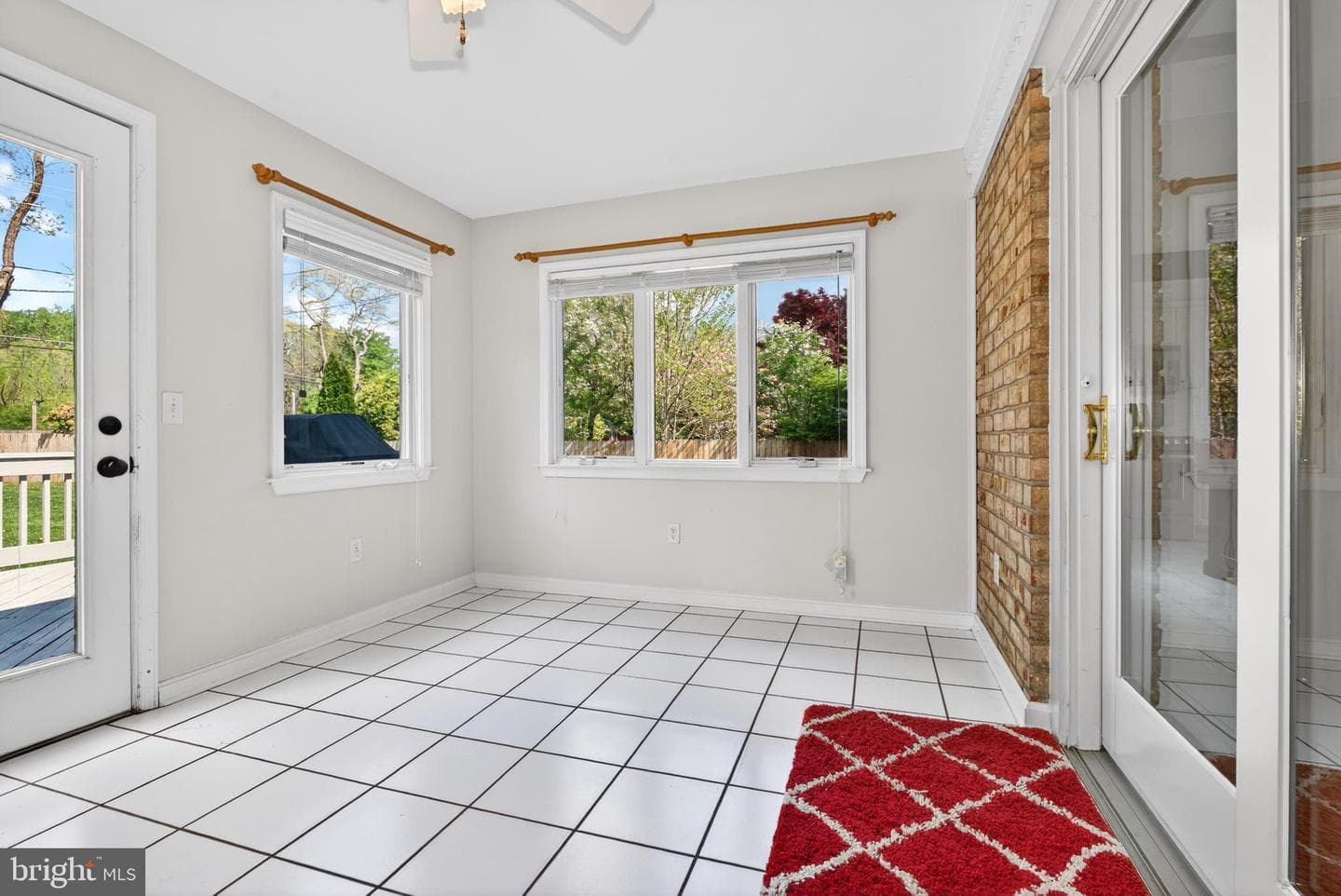 264 E Padonia Road photo 41