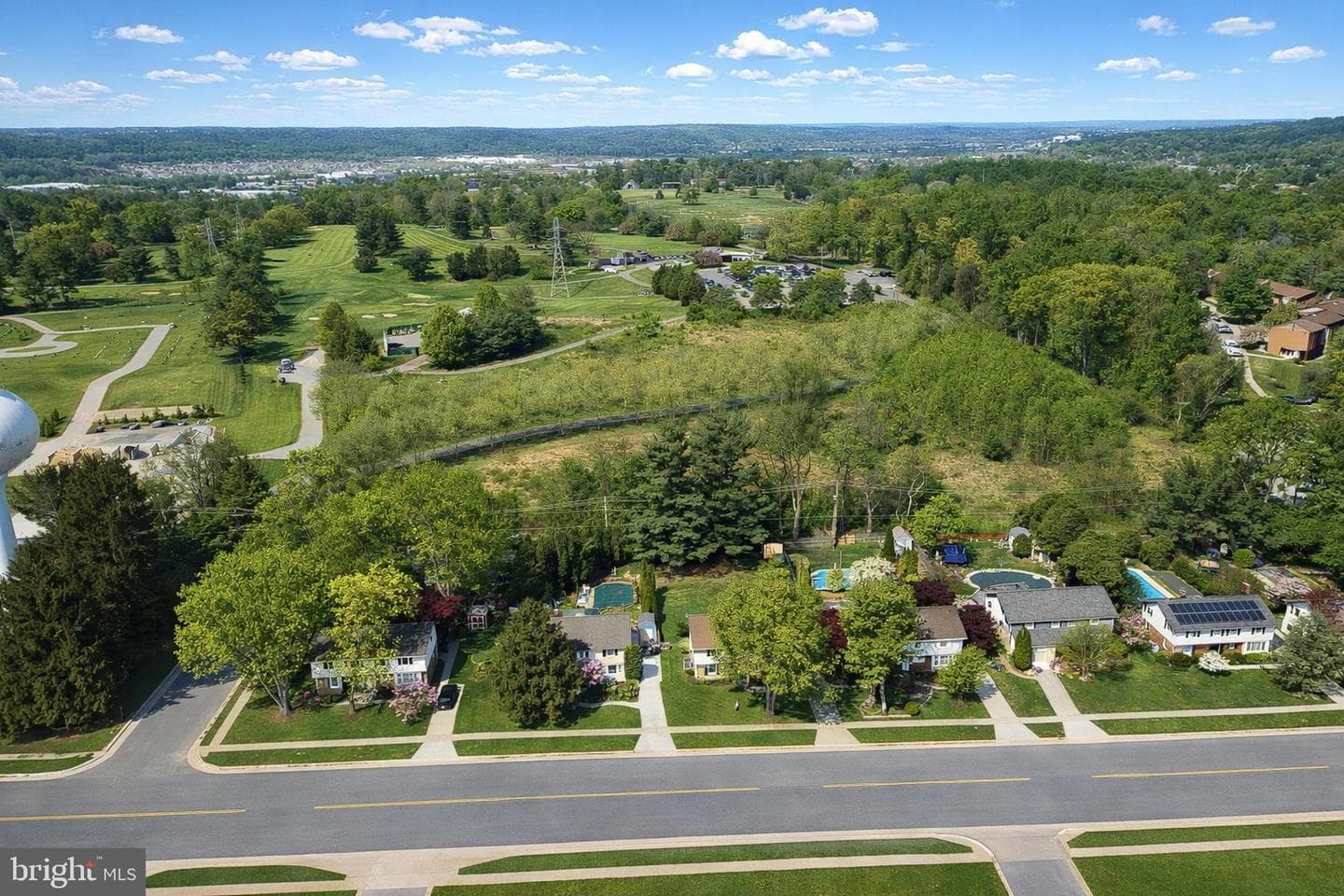 264 E Padonia Road photo 5
