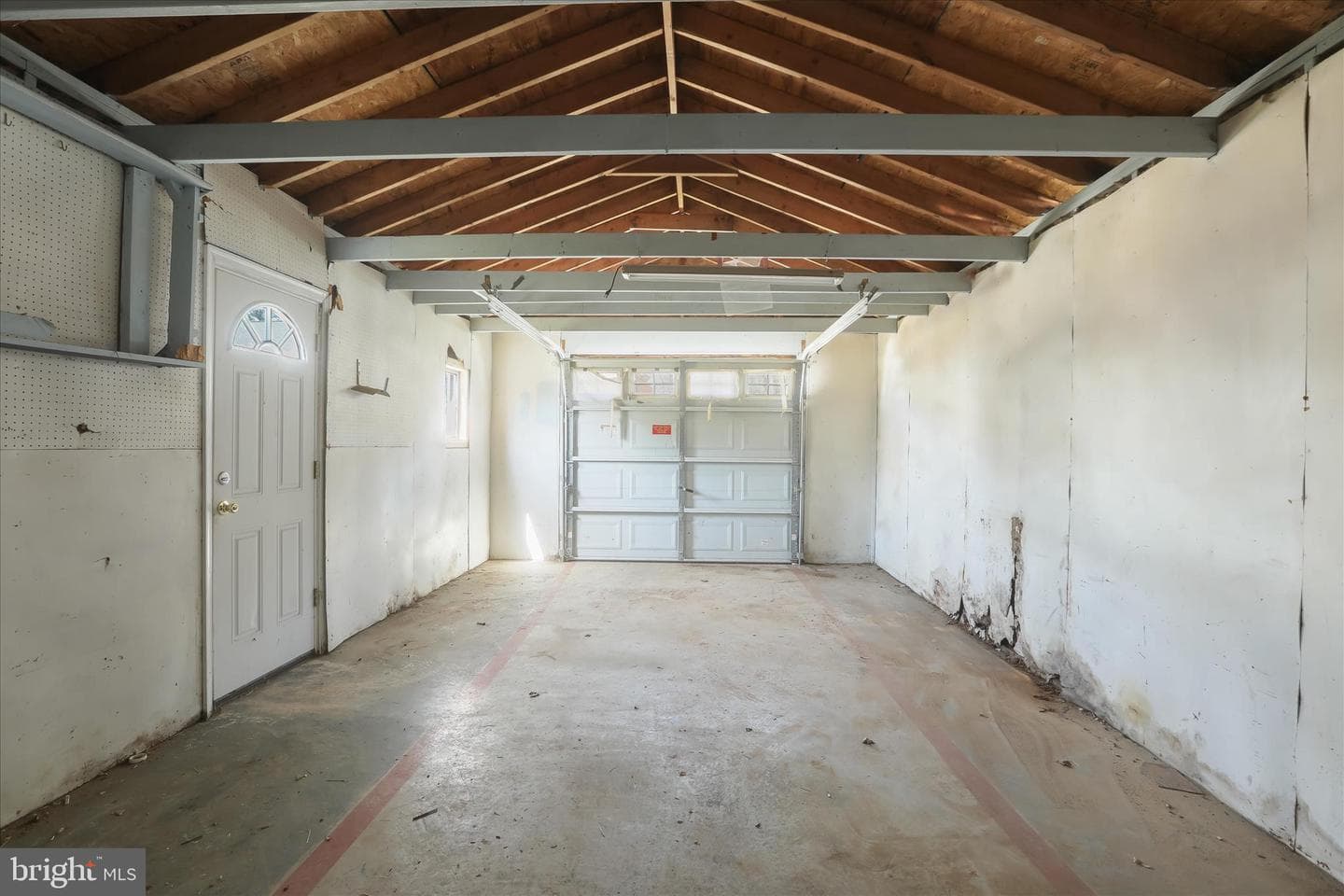 6850 Parsons Avenue photo 32