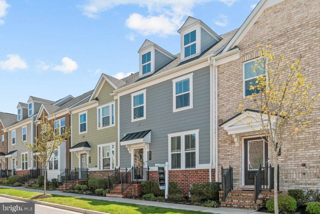 6247 Islington Street, Baltimore