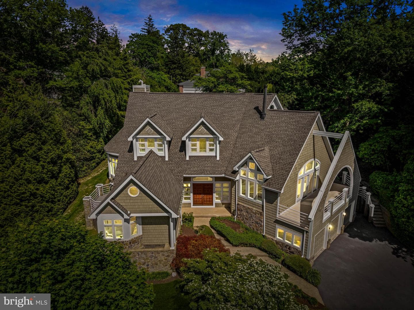 1216 Berwick Road