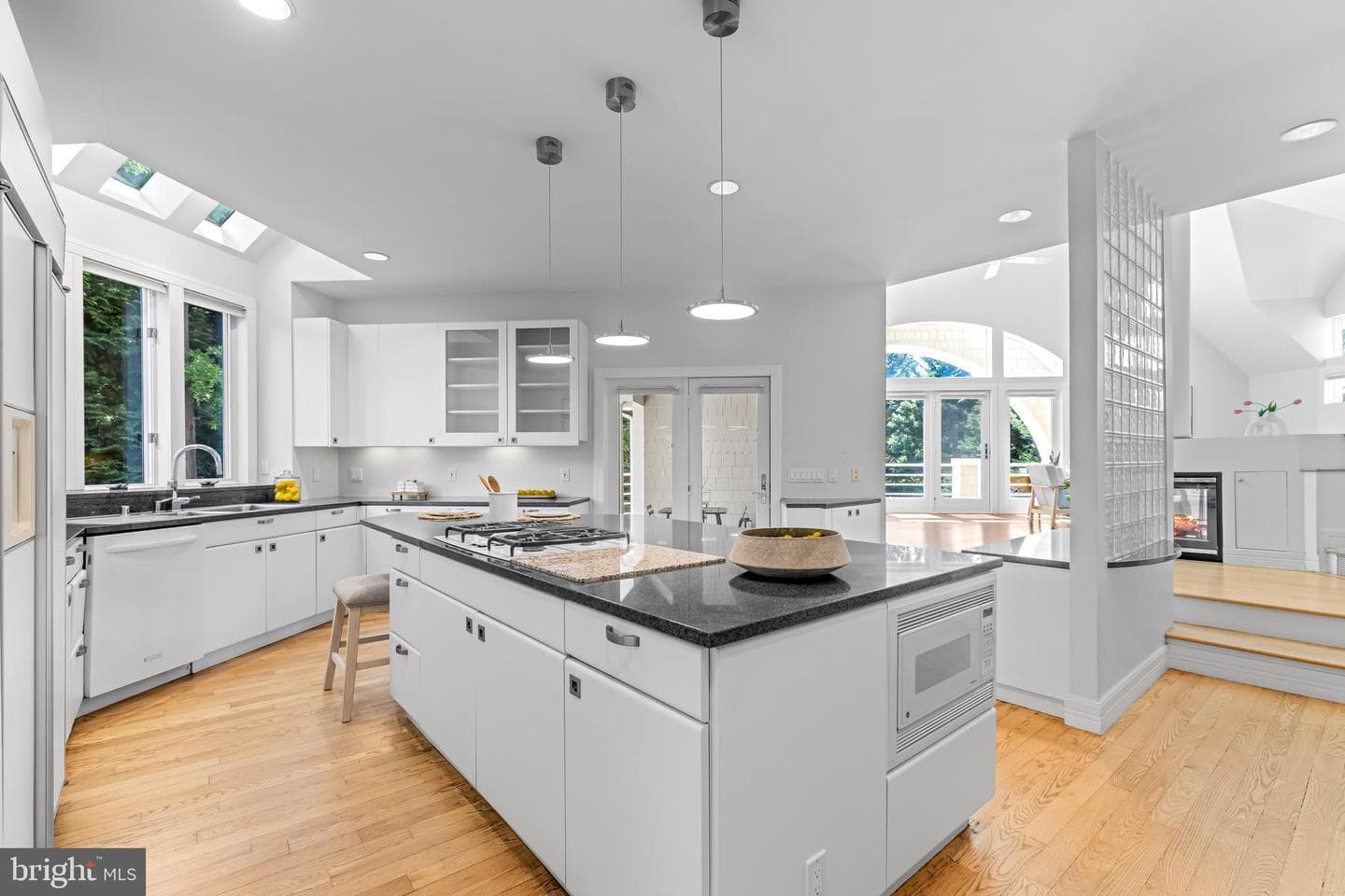 1216 Berwick Road photo 32