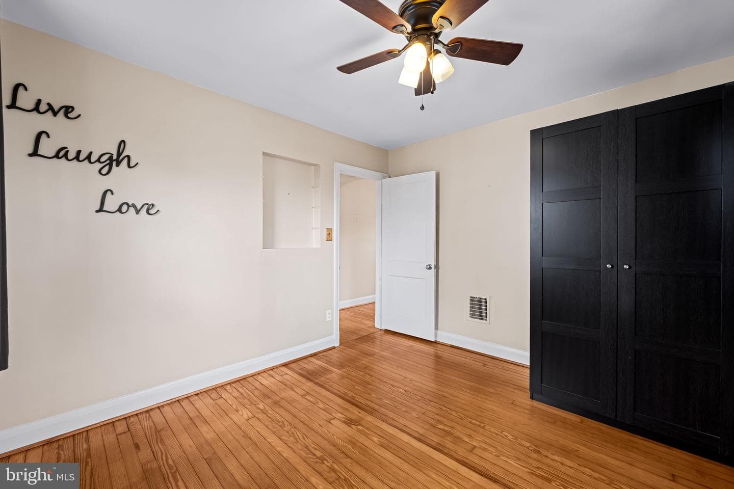 39 Northwood Drive photo 12