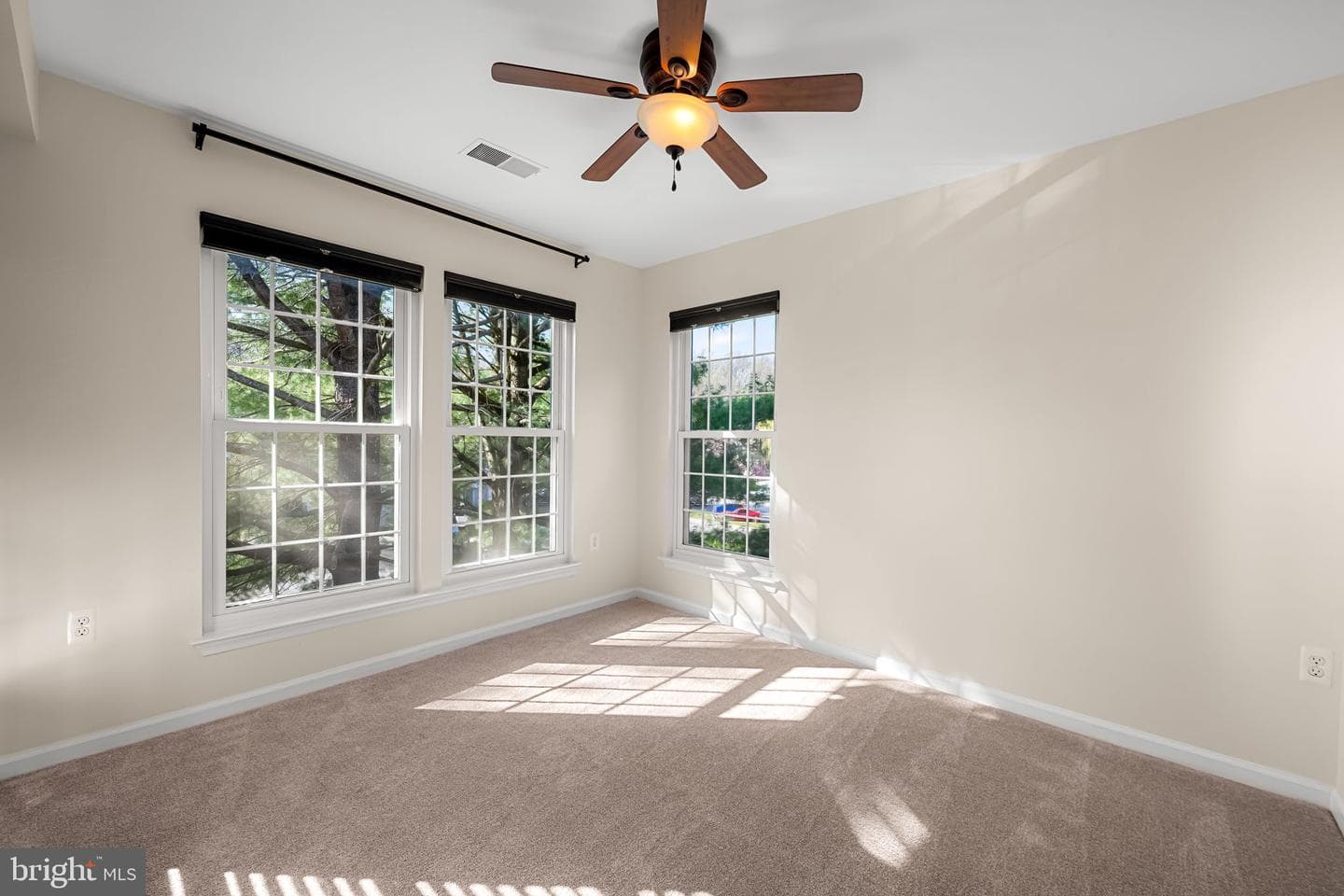 4402 Silverbrook Lane #d302 photo 14