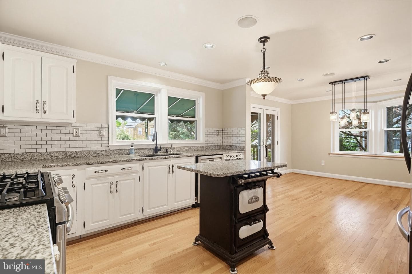 8111 Barksdale Road photo 11