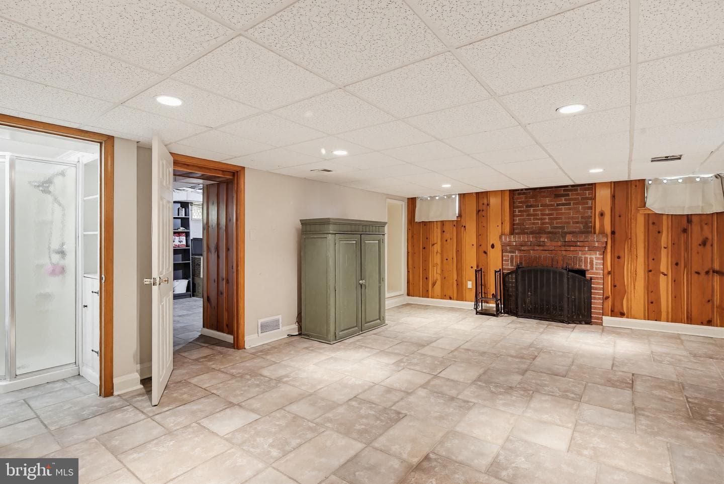 8111 Barksdale Road photo 25