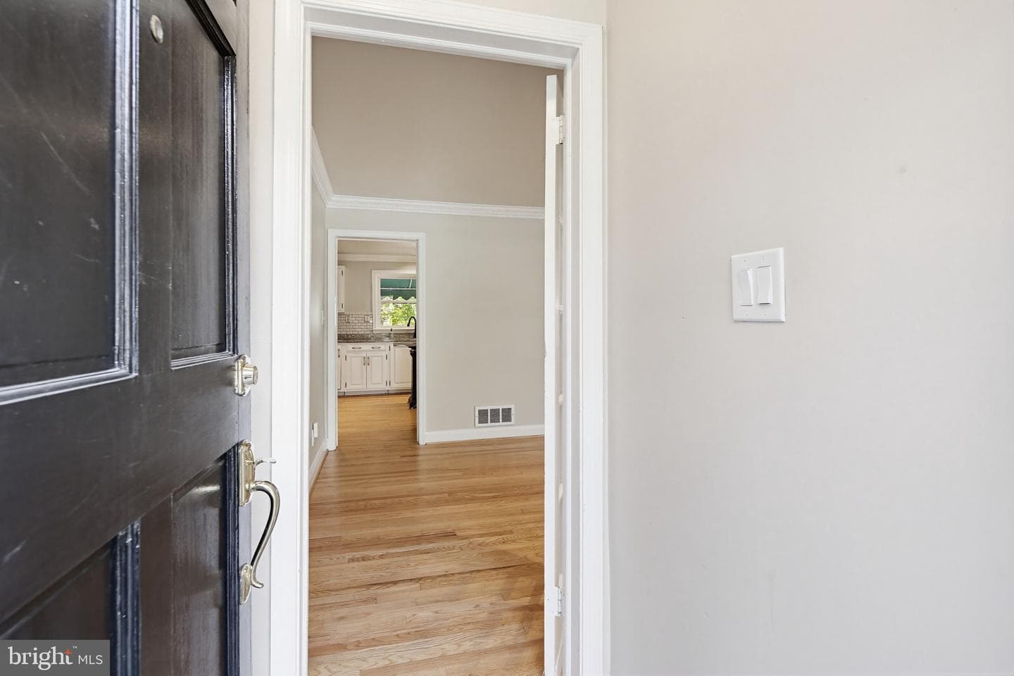 8111 Barksdale Road photo 4